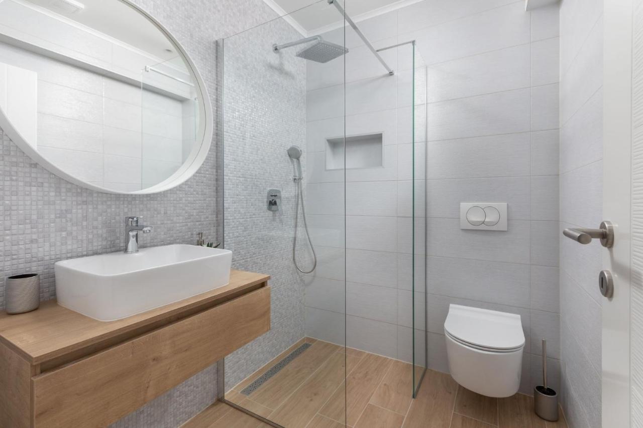 Ivmalu Apartments Tučepi المظهر الخارجي الصورة