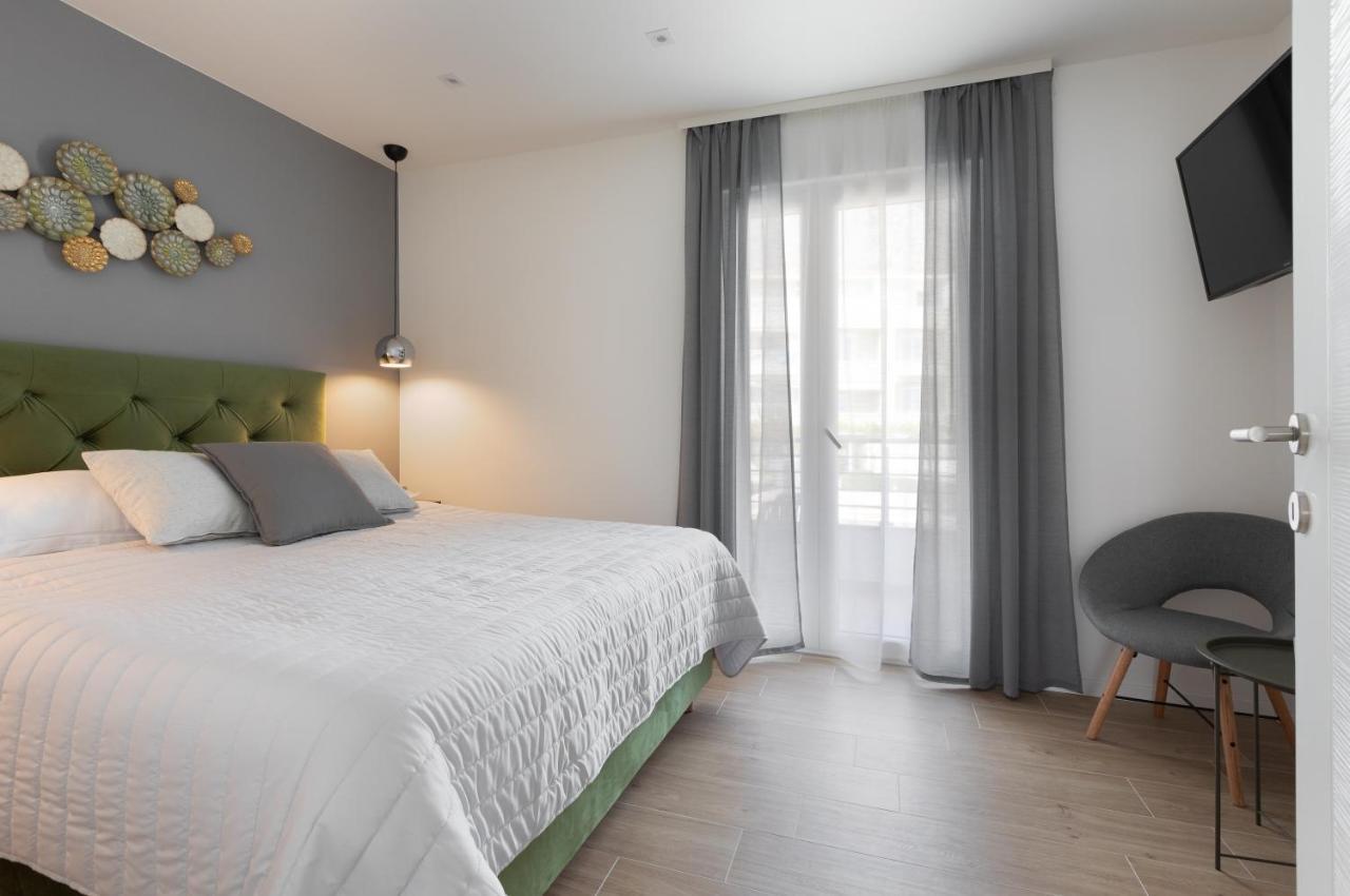 Ivmalu Apartments Tučepi المظهر الخارجي الصورة