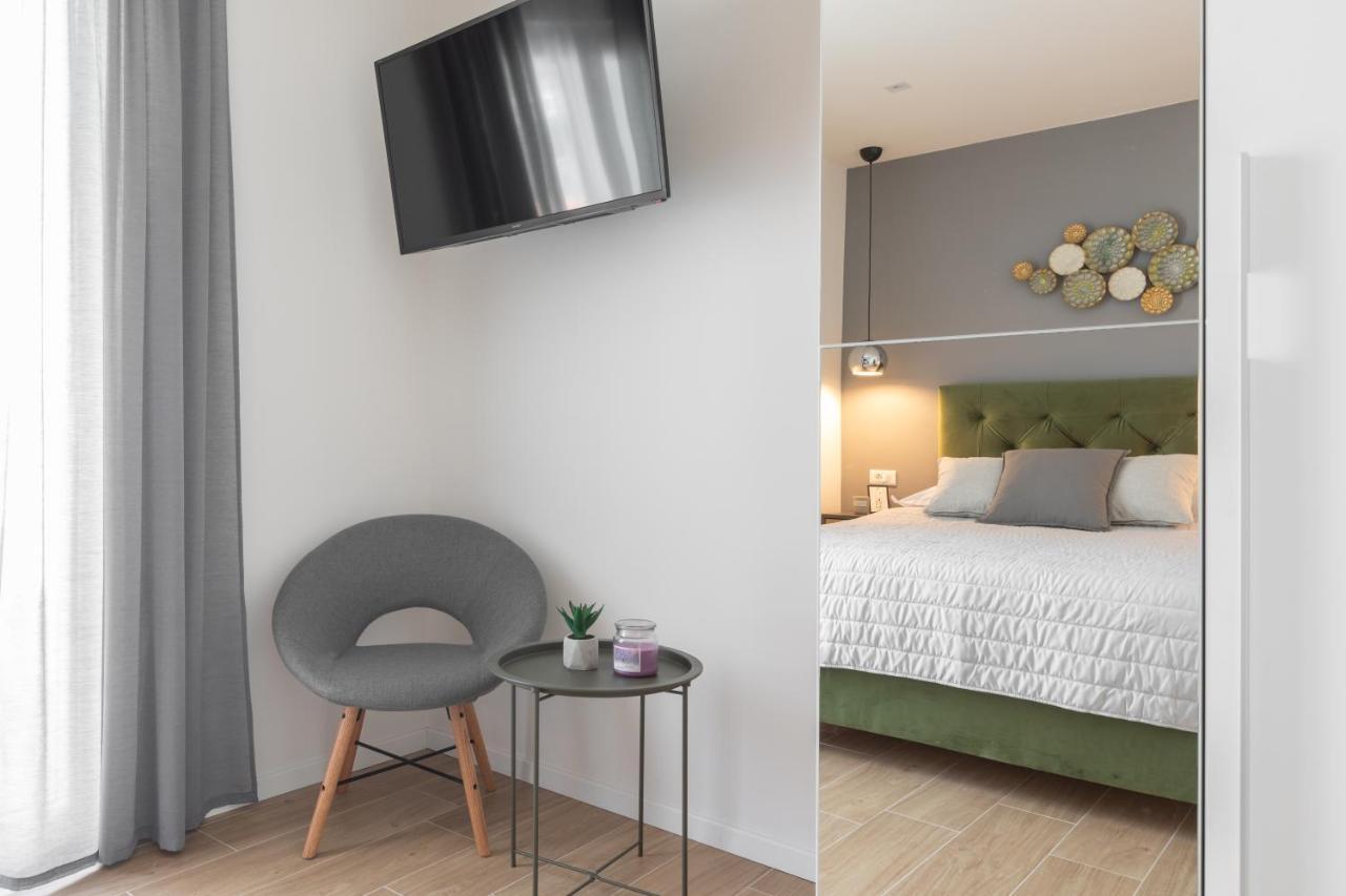 Ivmalu Apartments Tučepi المظهر الخارجي الصورة
