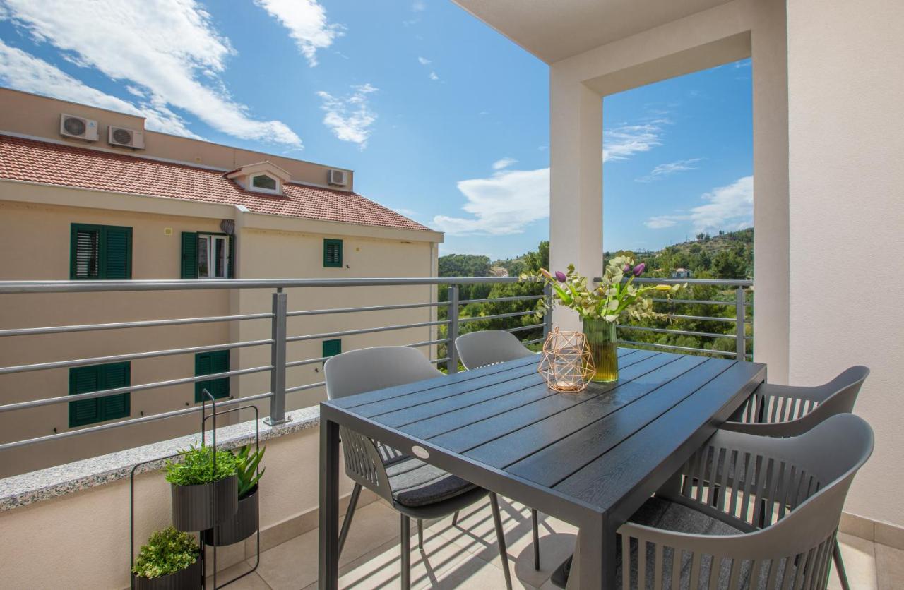Ivmalu Apartments Tučepi المظهر الخارجي الصورة