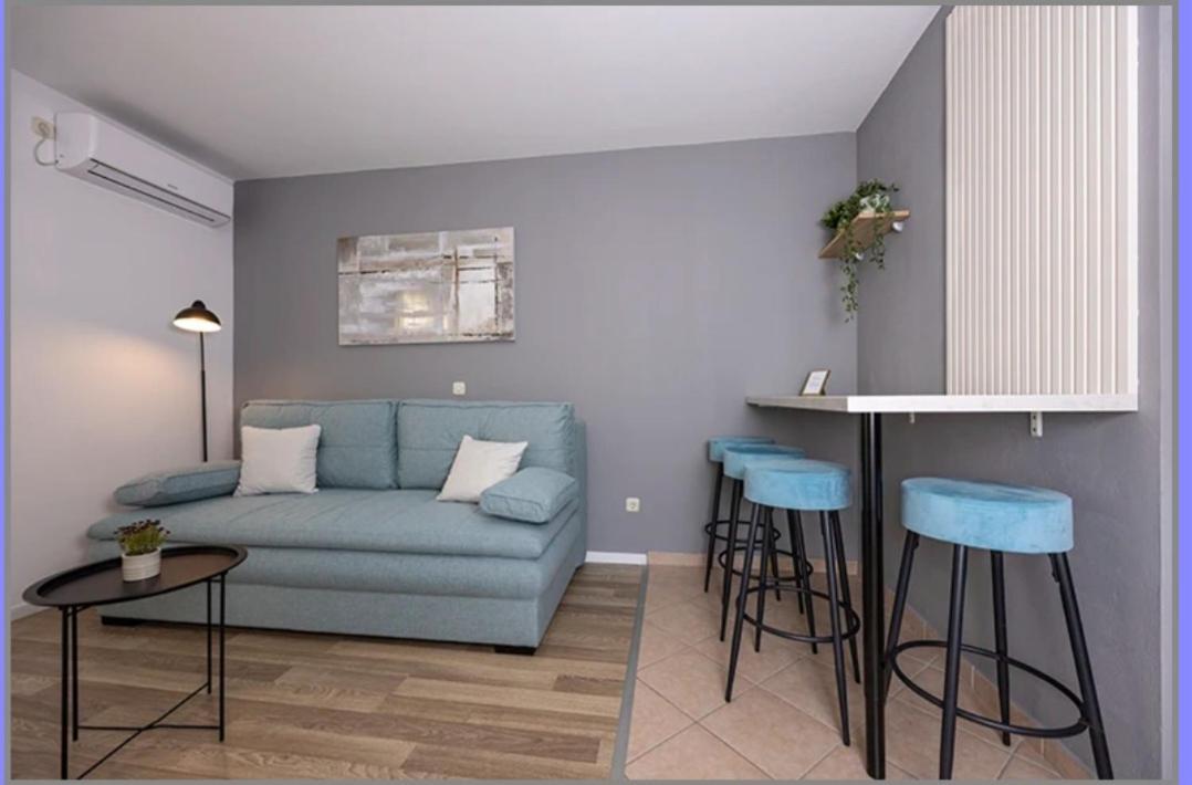 Ivmalu Apartments Tučepi المظهر الخارجي الصورة